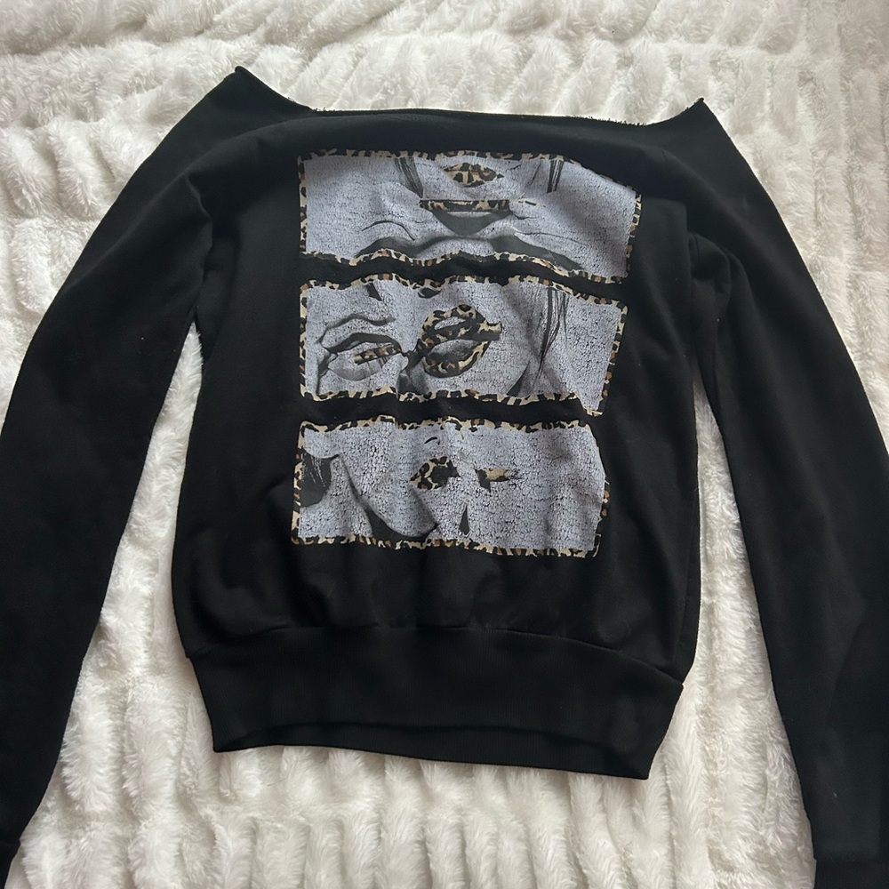 off the shoulder vintage sweater with cute design on front